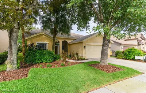 7739 Citrus Hill Lane Naples FL 34109