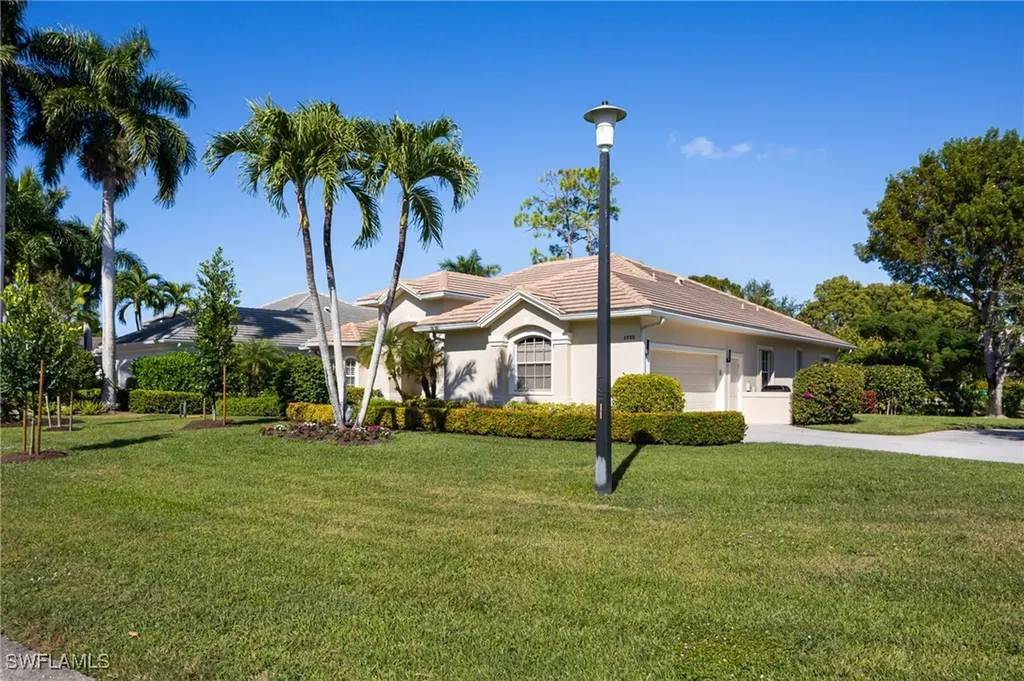 6900 Mill Run Circle Naples FL 34109