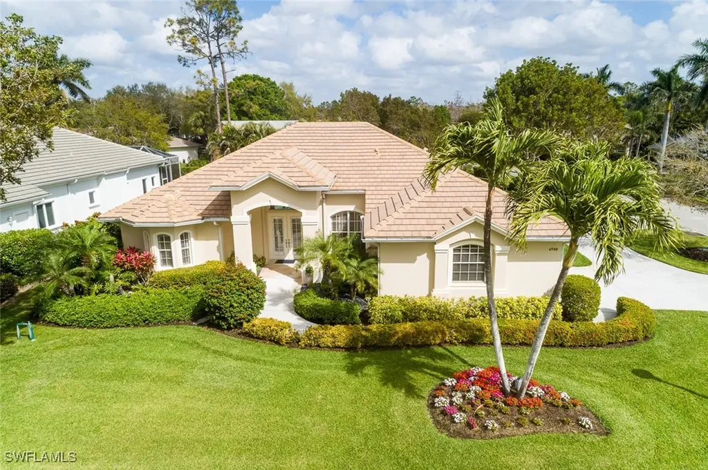 6900 Mill Run Circle Naples FL 34109