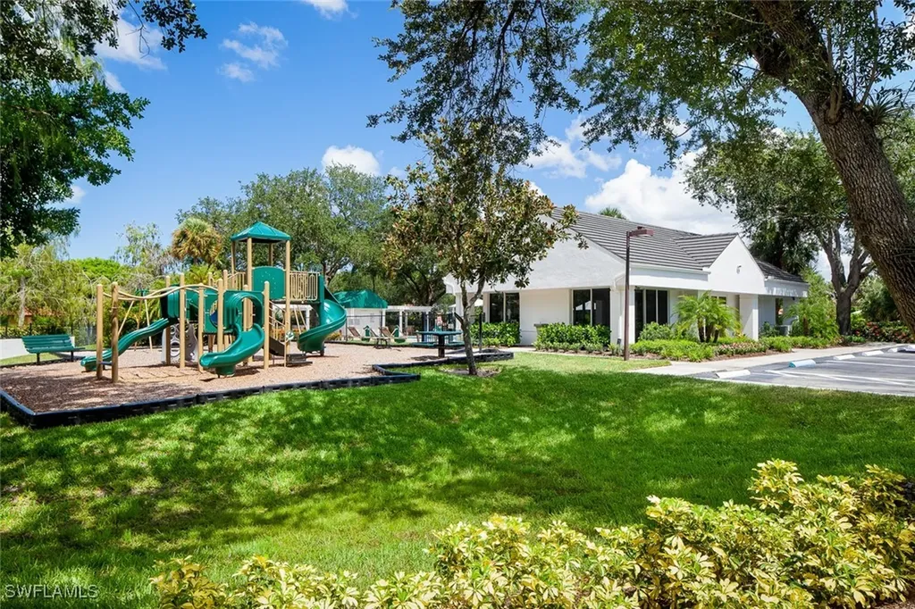6900 Mill Run Circle Naples FL 34109