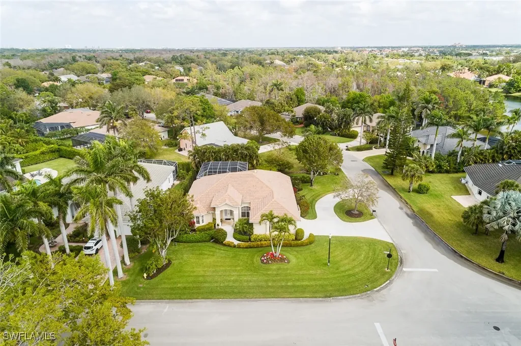 6900 Mill Run Circle Naples FL 34109
