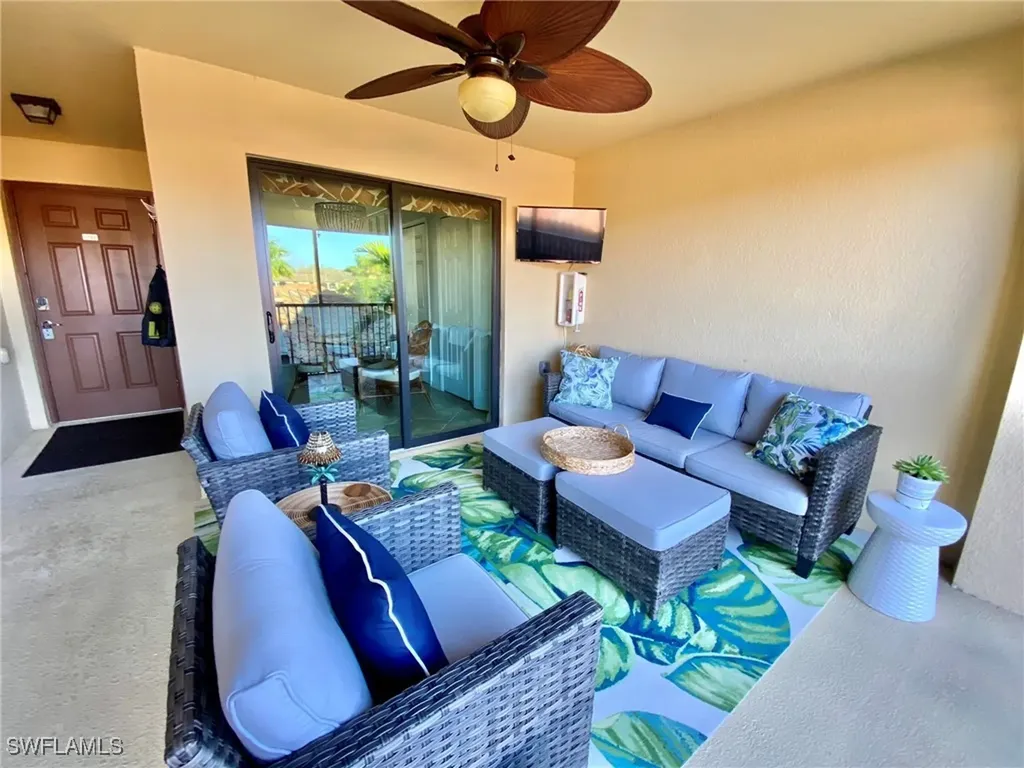 9532 Avellino Way Naples FL 34113