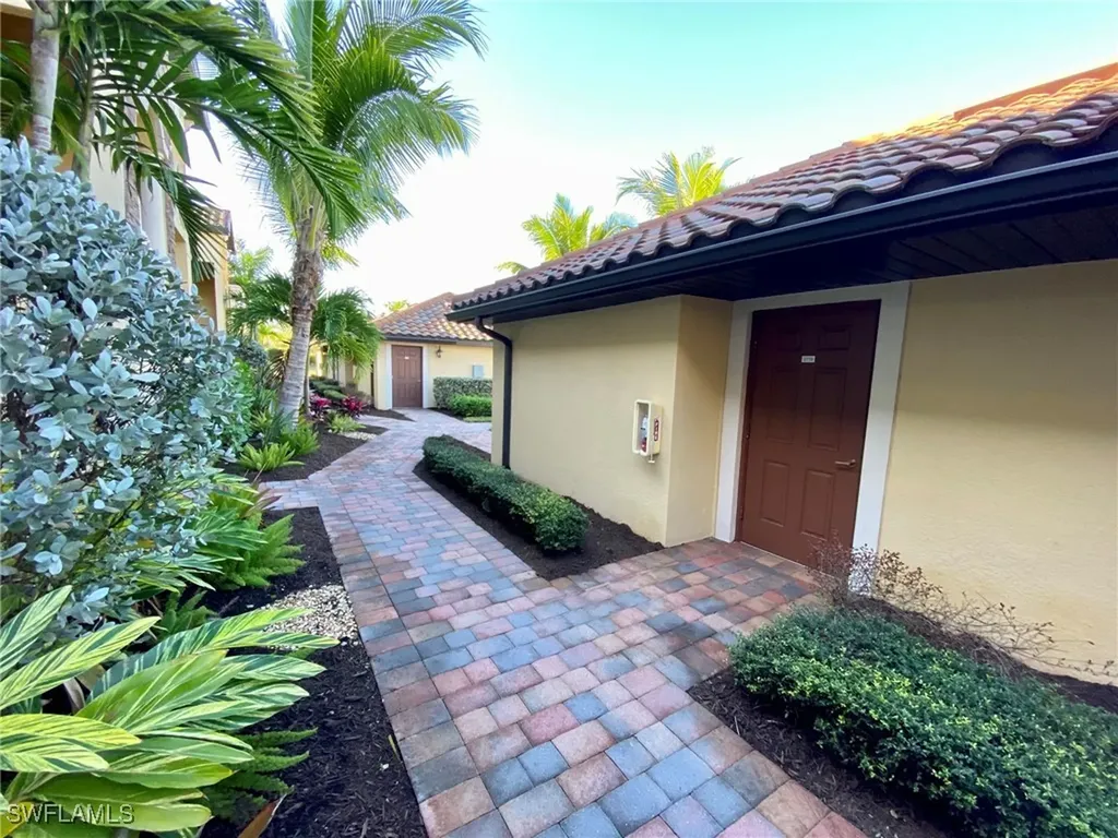 9532 Avellino Way Naples FL 34113