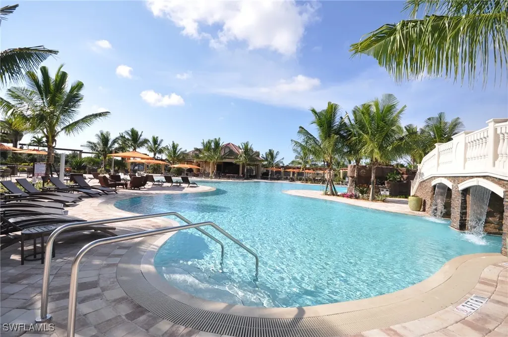 9532 Avellino Way Naples FL 34113