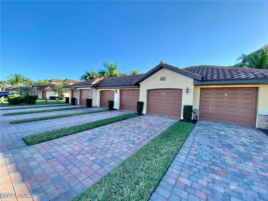 9532 Avellino Way Naples FL 34113