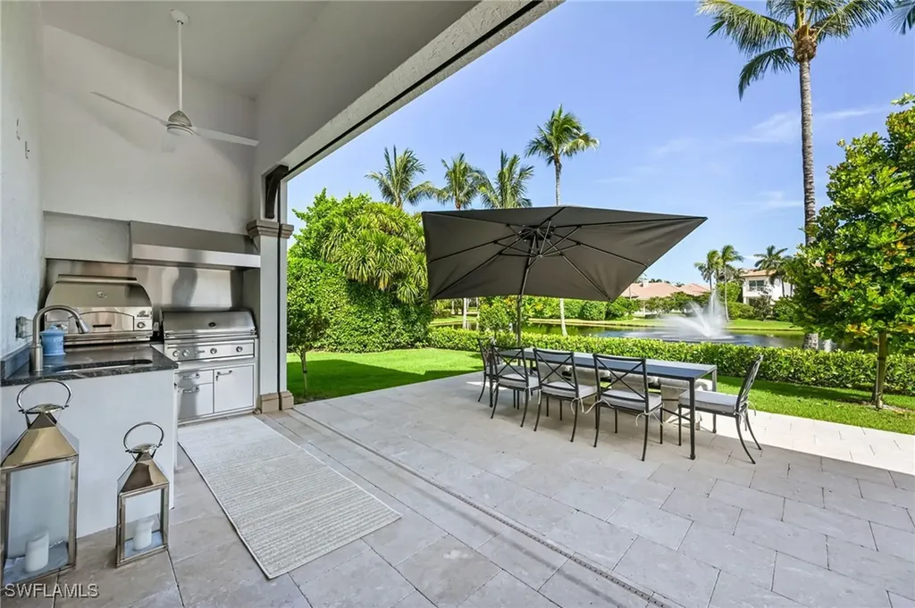 333 Sedgwick Court Naples FL 34108