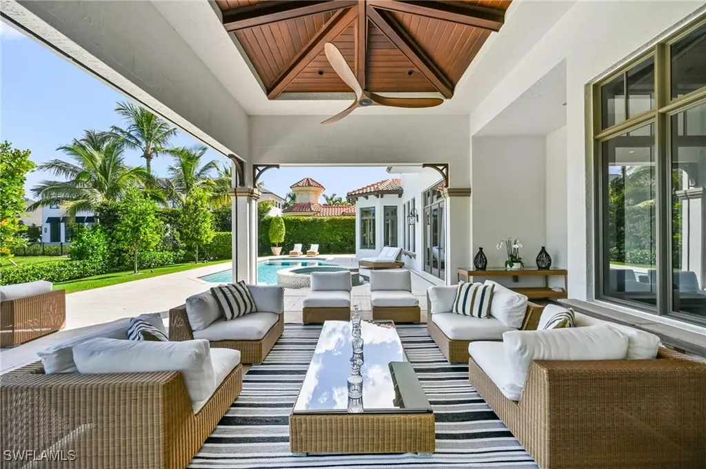 333 Sedgwick Court Naples FL 34108