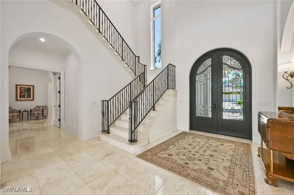 333 Sedgwick Court Naples FL 34108