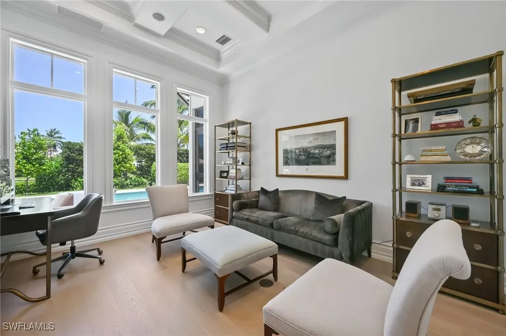 333 Sedgwick Court Naples FL 34108