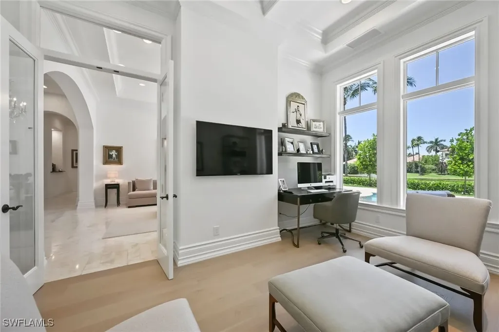 333 Sedgwick Court Naples FL 34108