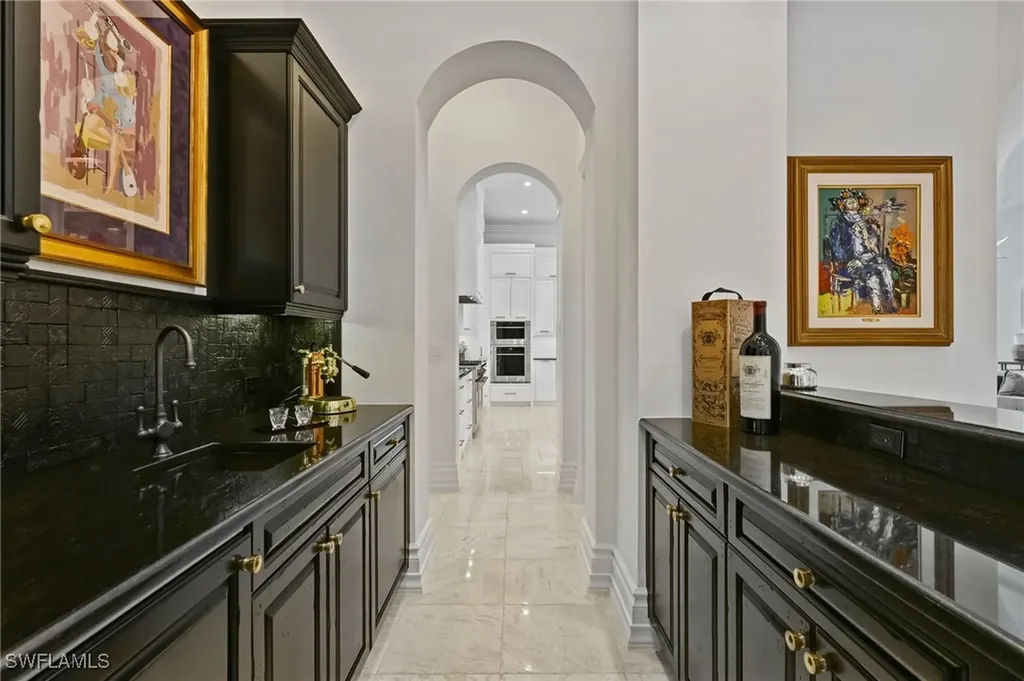 333 Sedgwick Court Naples FL 34108