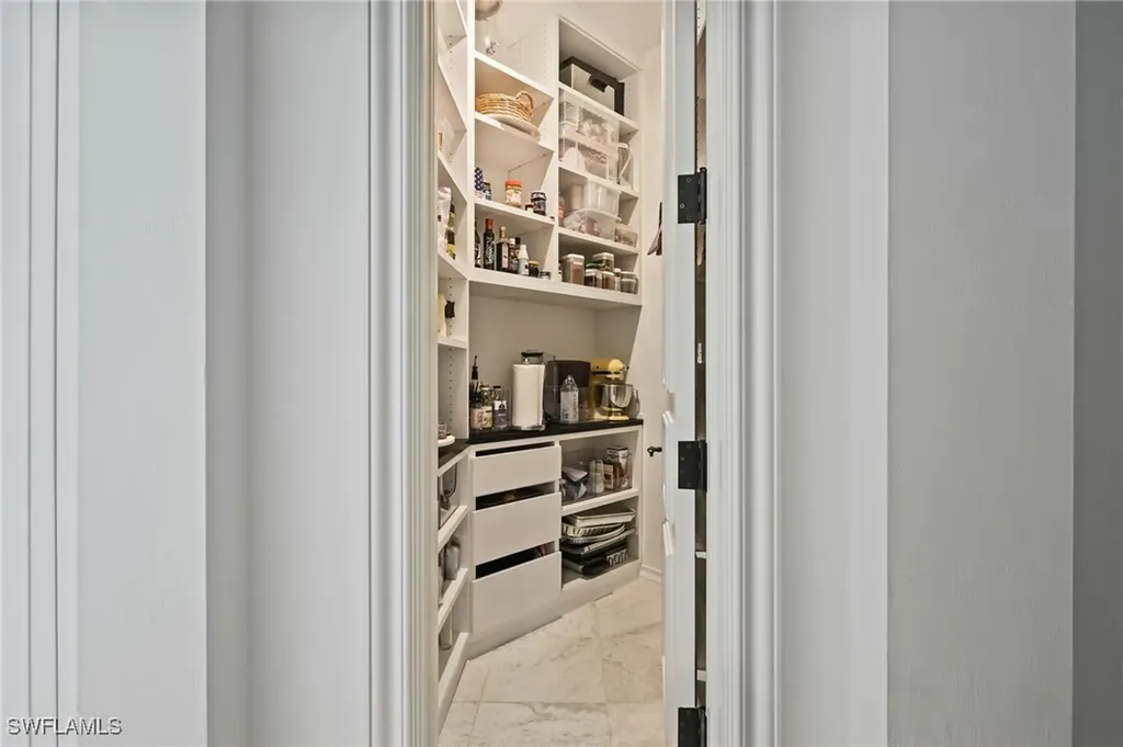 333 Sedgwick Court Naples FL 34108