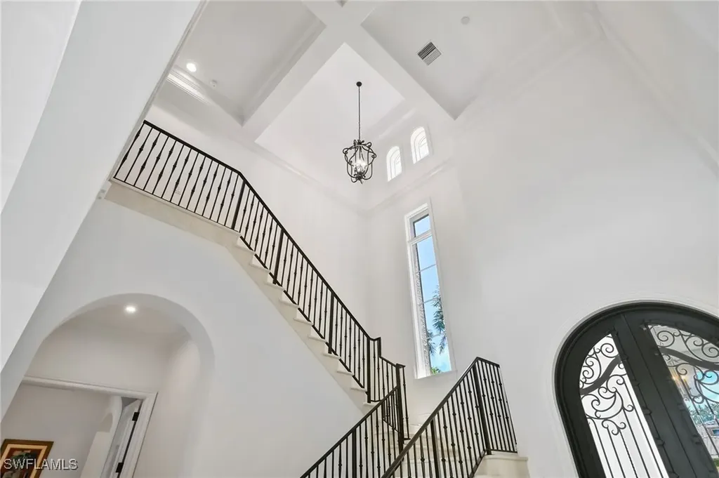 333 Sedgwick Court Naples FL 34108