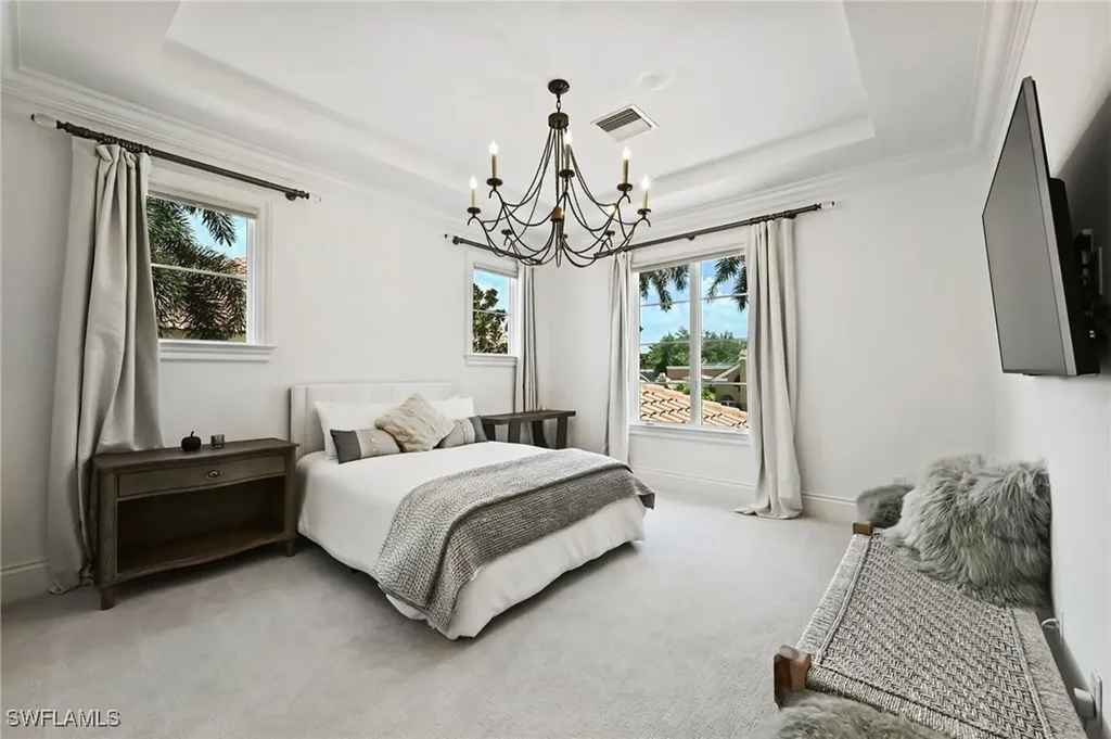 333 Sedgwick Court Naples FL 34108
