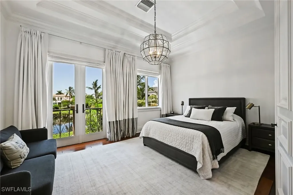 333 Sedgwick Court Naples FL 34108