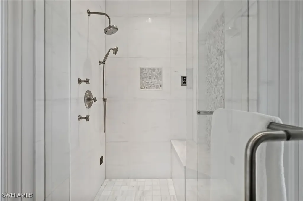 333 Sedgwick Court Naples FL 34108