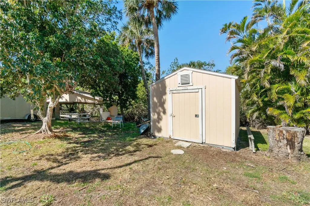 27557 Shore Drive Bonita Springs FL 34134