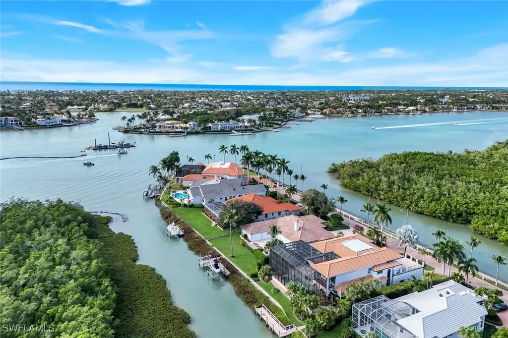 1450 Gulfstar Drive S Naples FL 34112