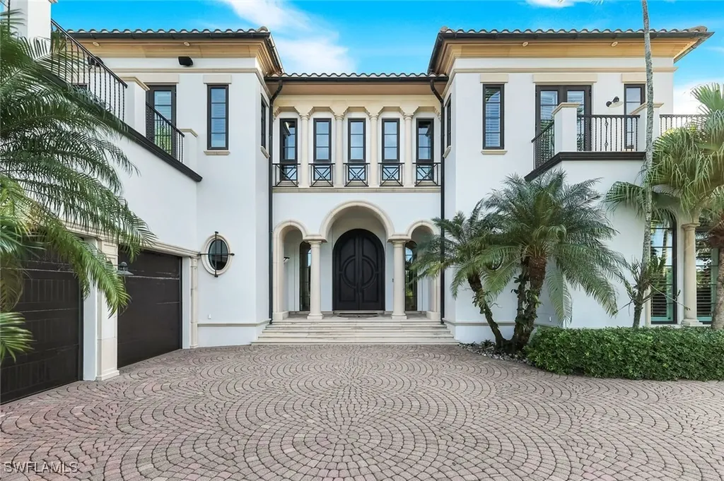 1450 Gulfstar Drive S Naples FL 34112