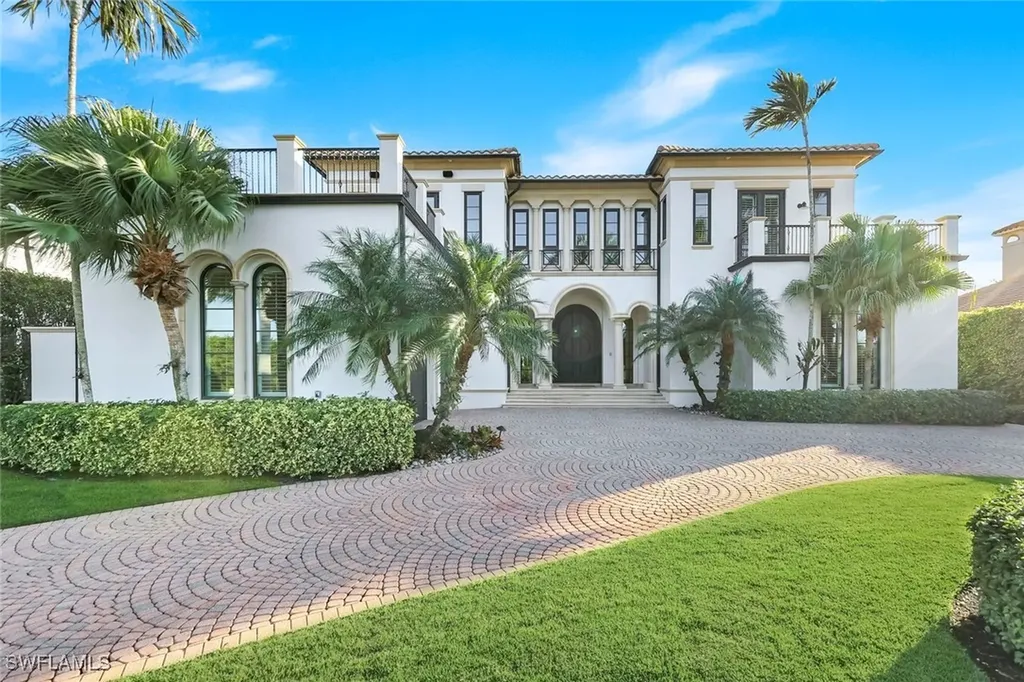 1450 Gulfstar Drive S Naples FL 34112