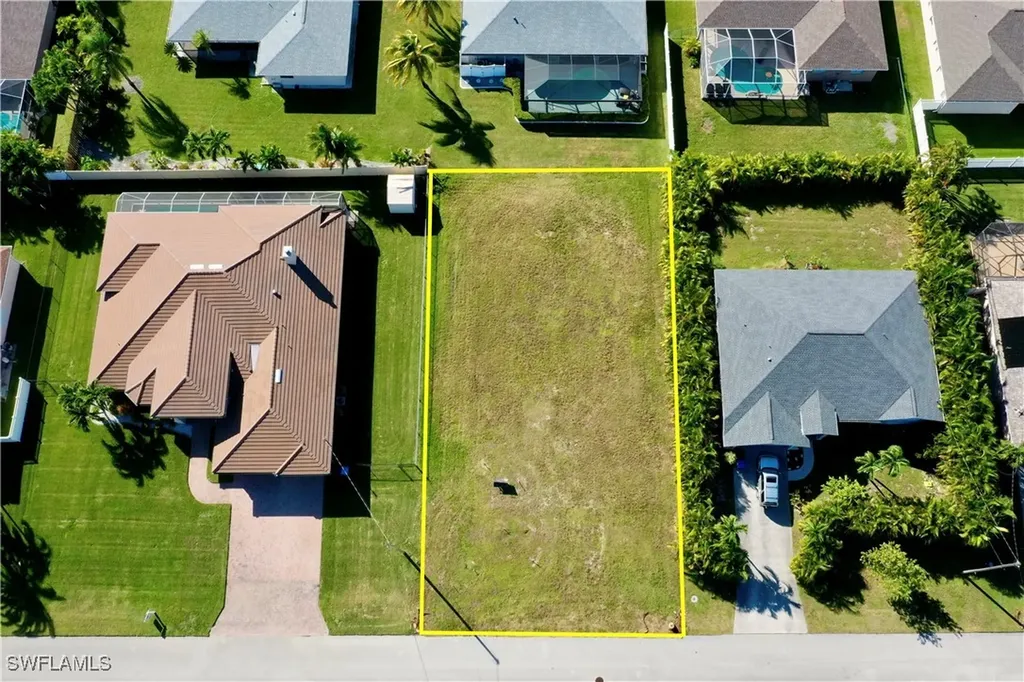 4710 SW 23rd Avenue Cape Coral FL 33914