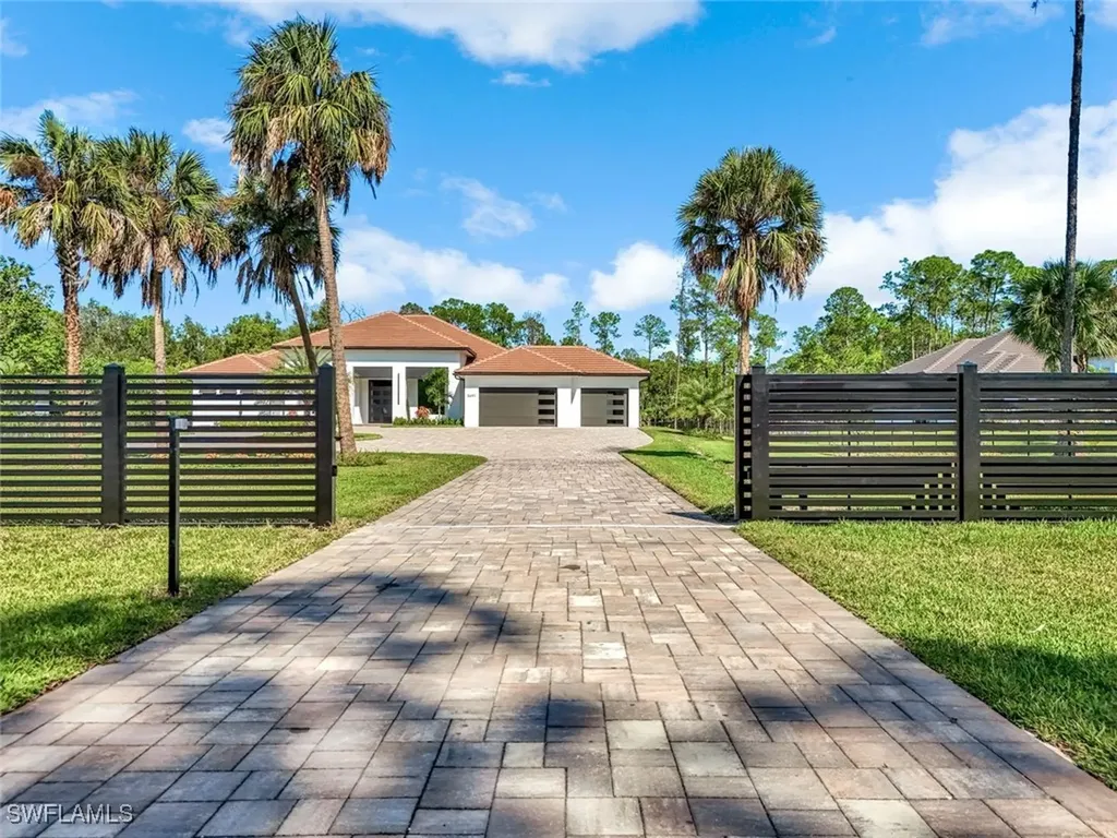 3691 21st Avenue SW Naples FL 34117
