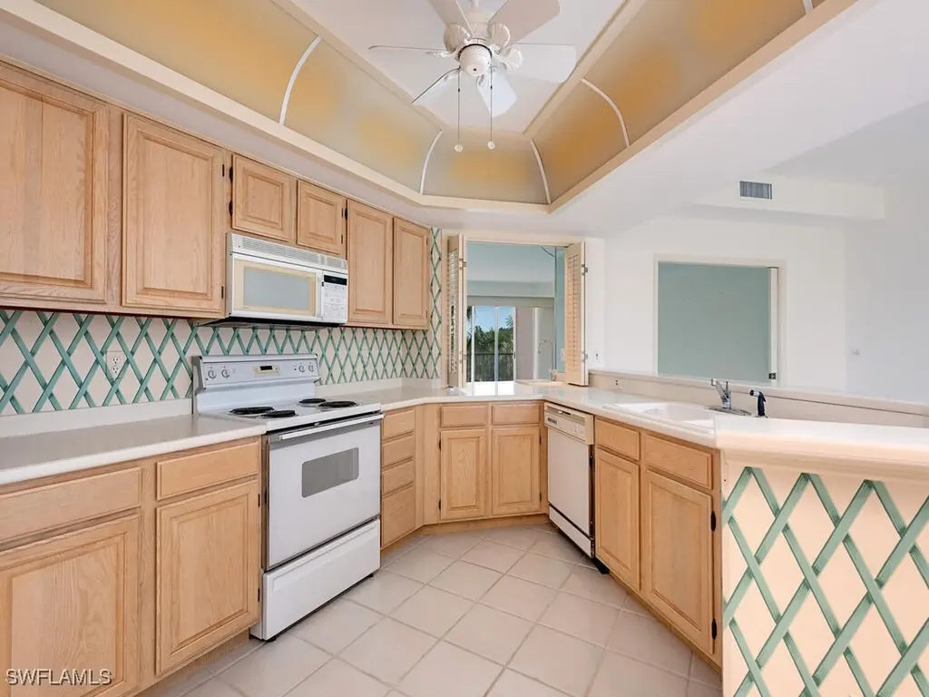 8410 Abbington Circle Naples FL 34108