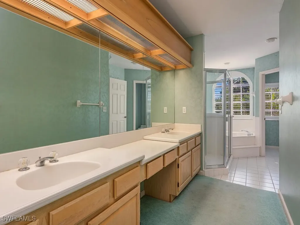 8410 Abbington Circle Naples FL 34108