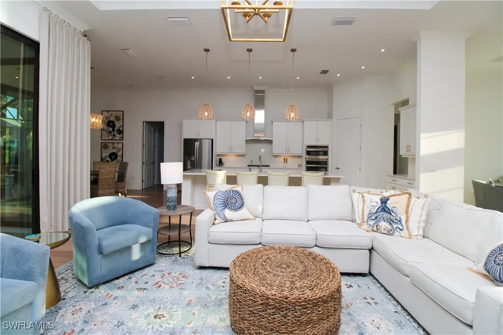 3123 Heather Glen Court Naples FL 34114