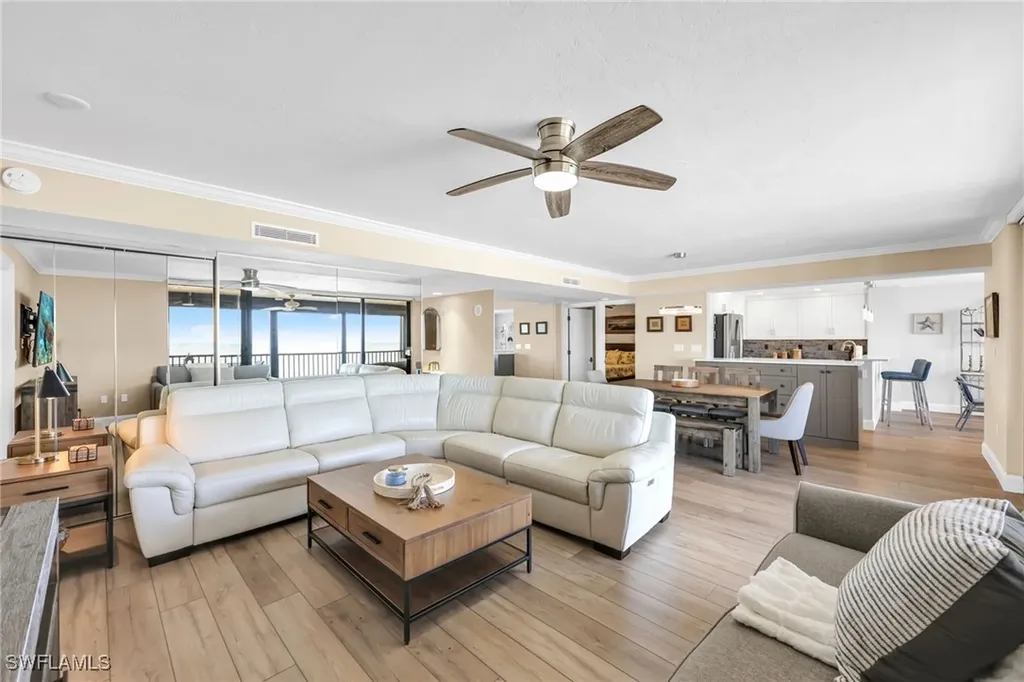 9653 Gulf Shore Drive Naples FL 34108
