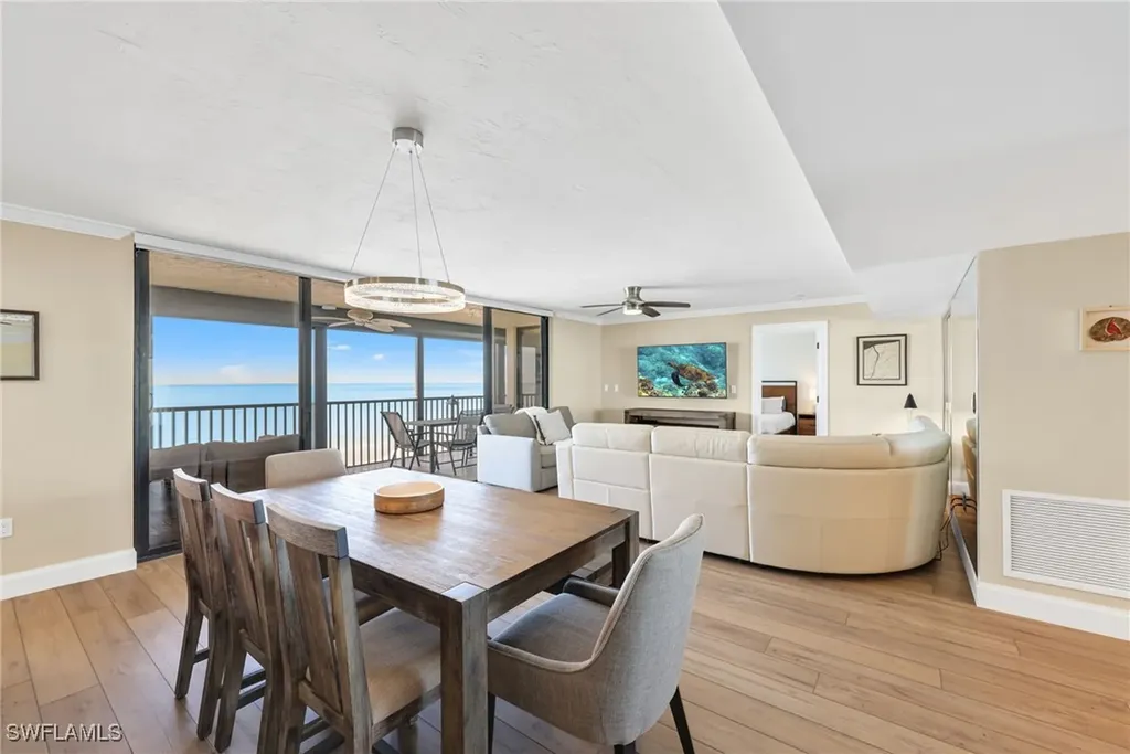 9653 Gulf Shore Drive Naples FL 34108
