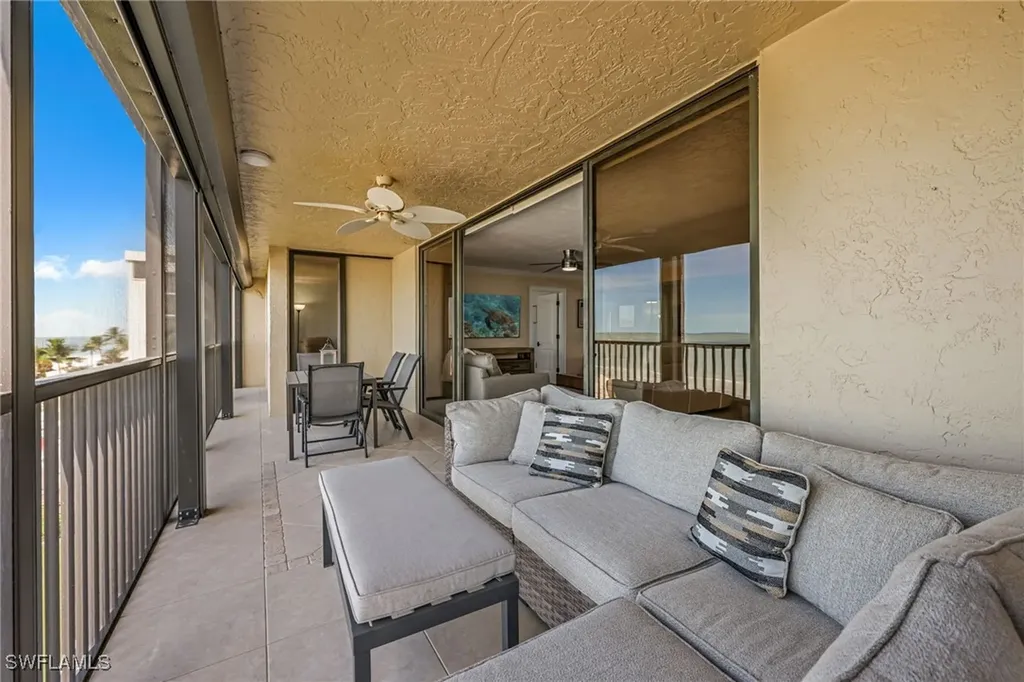 9653 Gulf Shore Drive Naples FL 34108