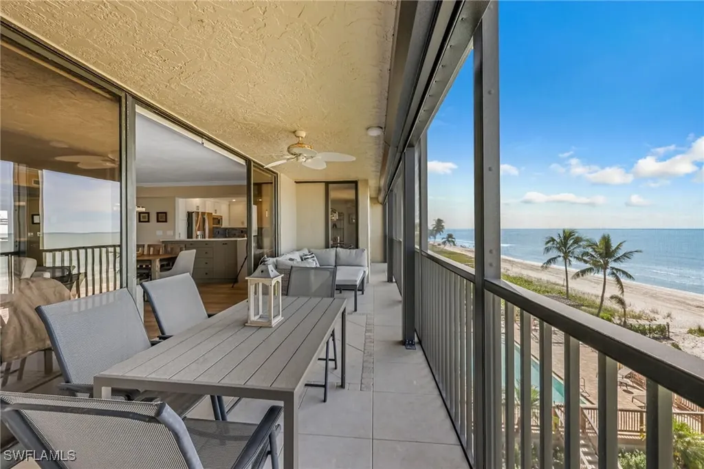 9653 Gulf Shore Drive Naples FL 34108