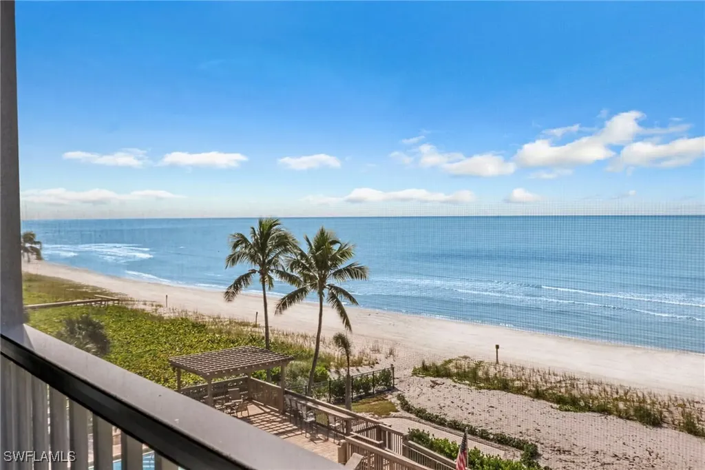 9653 Gulf Shore Drive Naples FL 34108