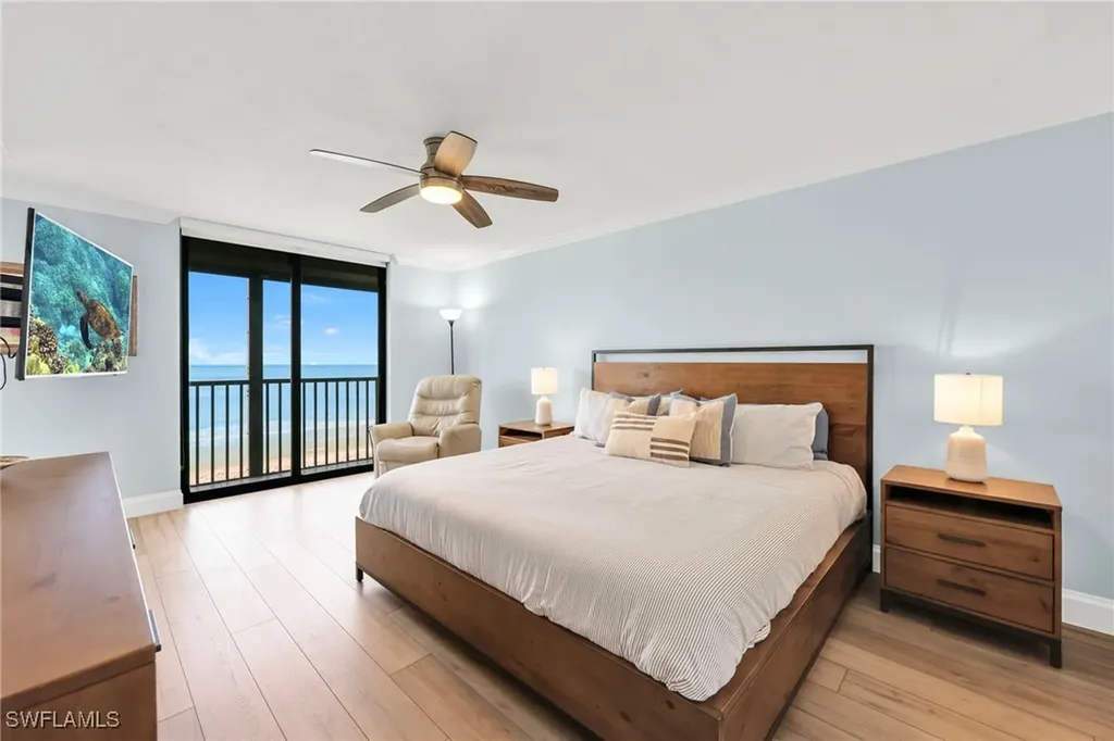 9653 Gulf Shore Drive Naples FL 34108