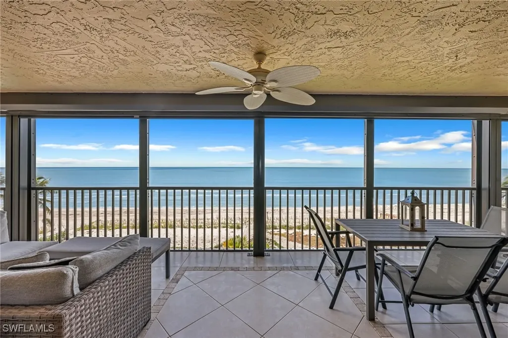 9653 Gulf Shore Drive Naples FL 34108