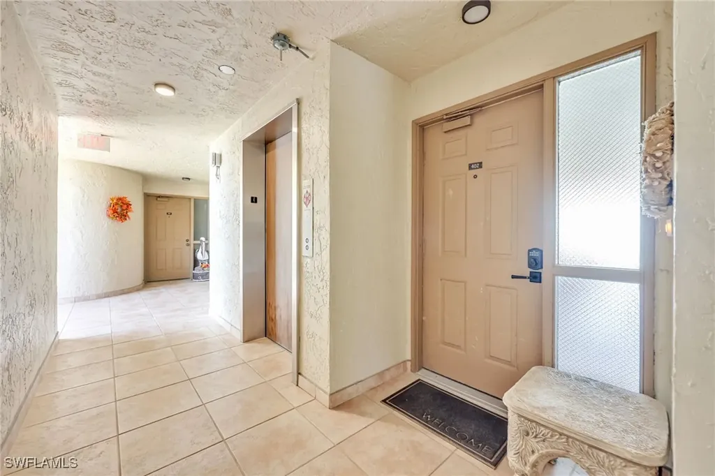 9653 Gulf Shore Drive Naples FL 34108