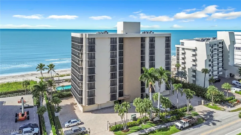9653 Gulf Shore Drive Naples FL 34108
