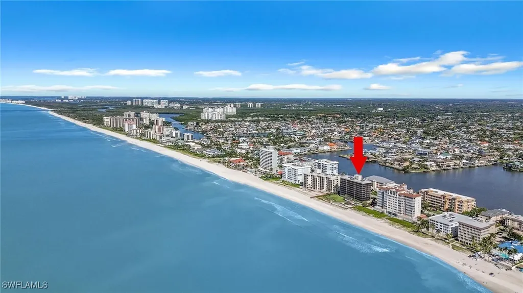 9653 Gulf Shore Drive Naples FL 34108
