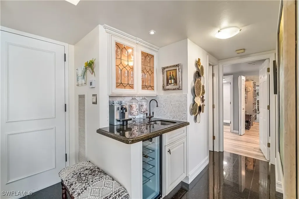 3115 Gulf Shore Boulevard N Naples FL 34103