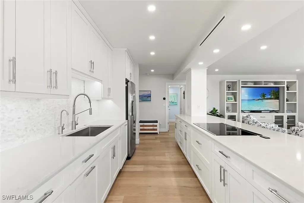 3401 Gulf Shore Boulevard N Naples FL 34103