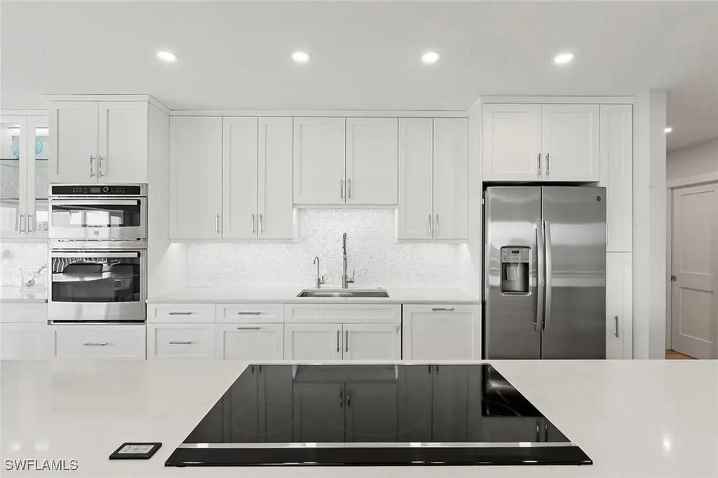 3401 Gulf Shore Boulevard N Naples FL 34103