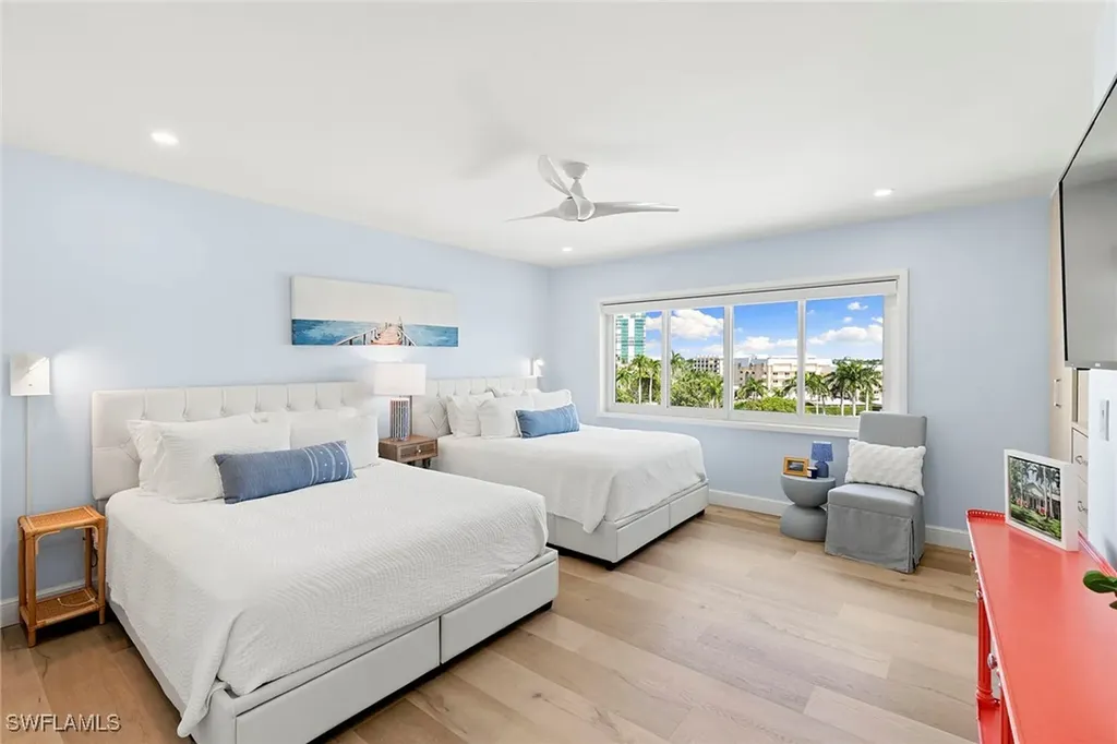 3401 Gulf Shore Boulevard N Naples FL 34103