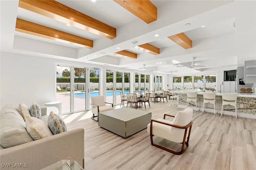 3401 Gulf Shore Boulevard N Naples FL 34103