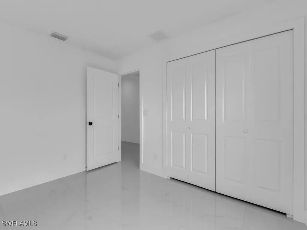 4956/4958 Leonard Boulevard S Lehigh Acres FL 33973