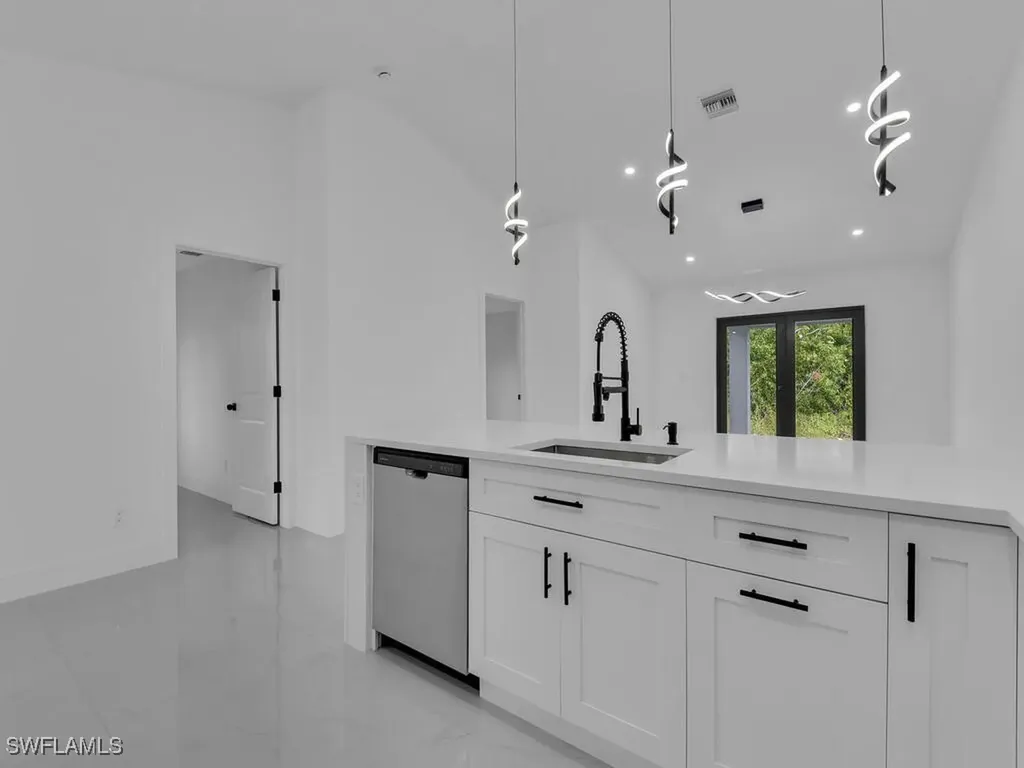 4956/4958 Leonard Boulevard S Lehigh Acres FL 33973