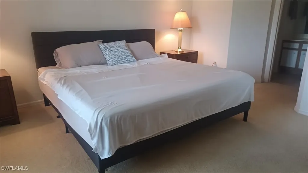 716 Landover Circle Naples FL 34104
