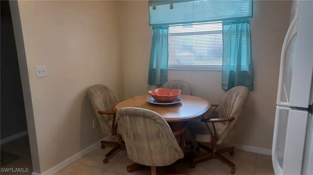 716 Landover Circle Naples FL 34104