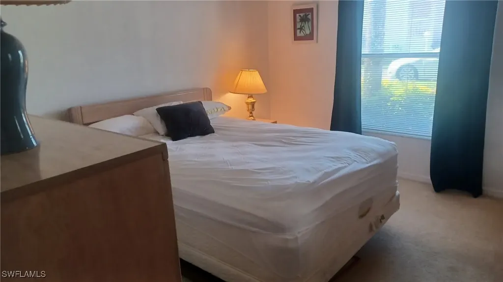 716 Landover Circle Naples FL 34104