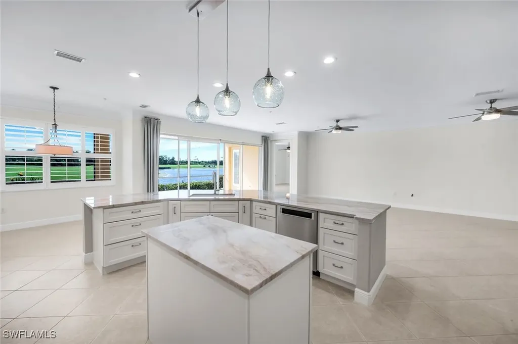 18580 Sandalwood Pointe Fort Myers FL 33908